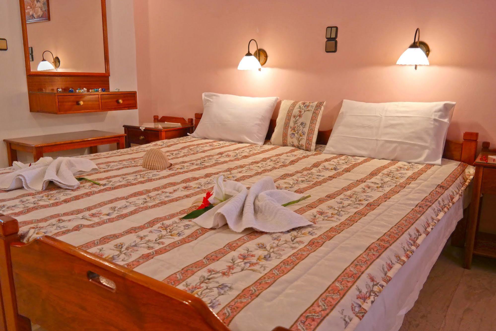 Golden Beach Studios Down Town Naxos City Dış mekan fotoğraf