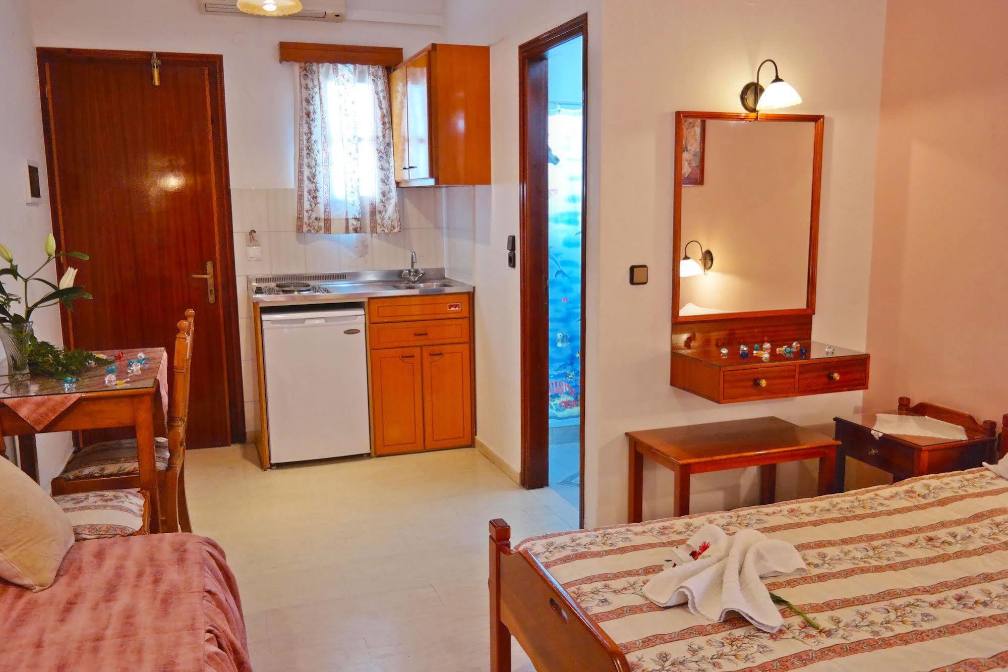 Golden Beach Studios Down Town Naxos City Dış mekan fotoğraf
